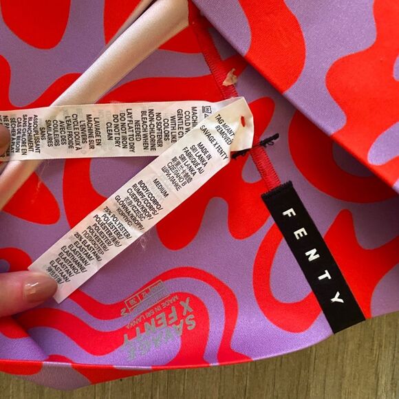 SAVAGE X FENTY Hotline High Waist Leggings M Heart Abstract Print Gym Dopamine - Picture 8 of 13